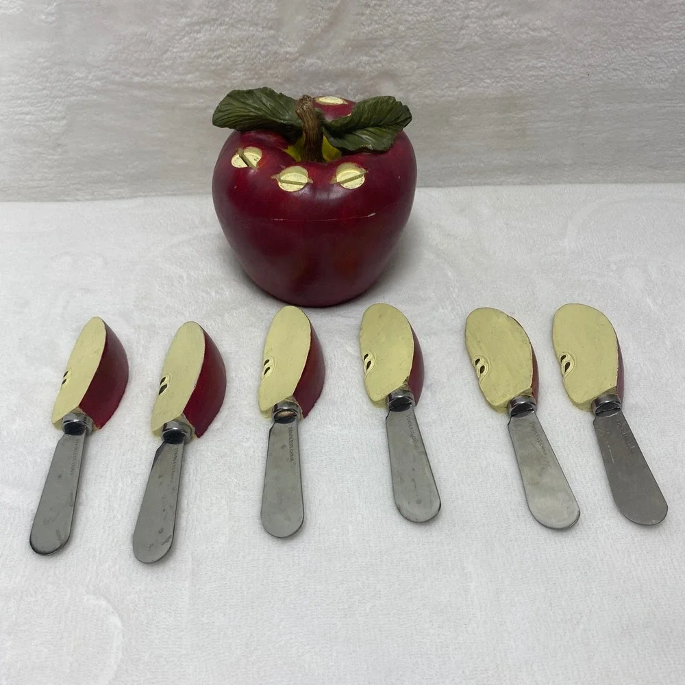 VTG Decorative Red Apple Cheese Spreader Set Stainless Steel Blades Wood Handles